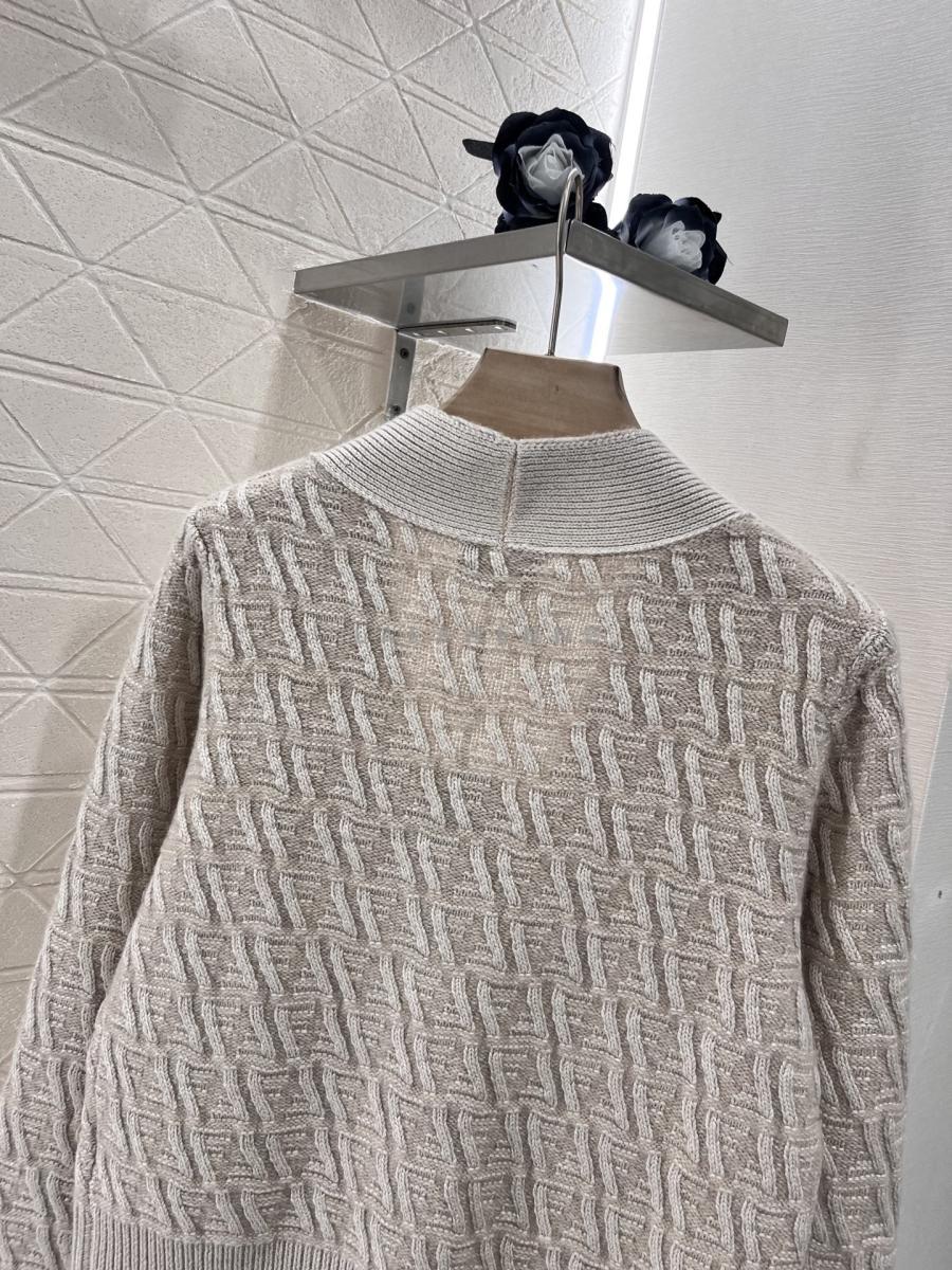 1740394874.2262FxloxbnEJu10 356 2.jpg