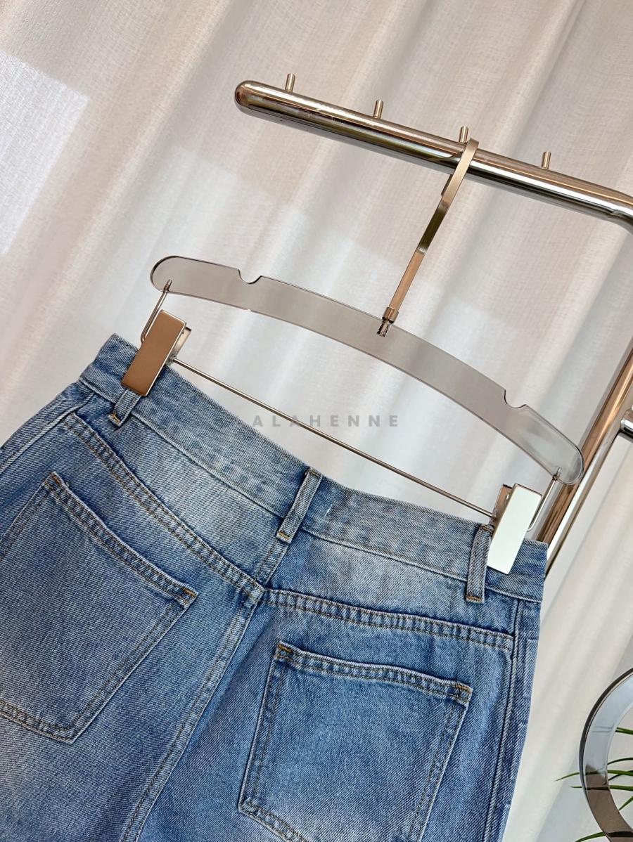 1740395260.3079GcknAxbxvD12 196 2.jpg