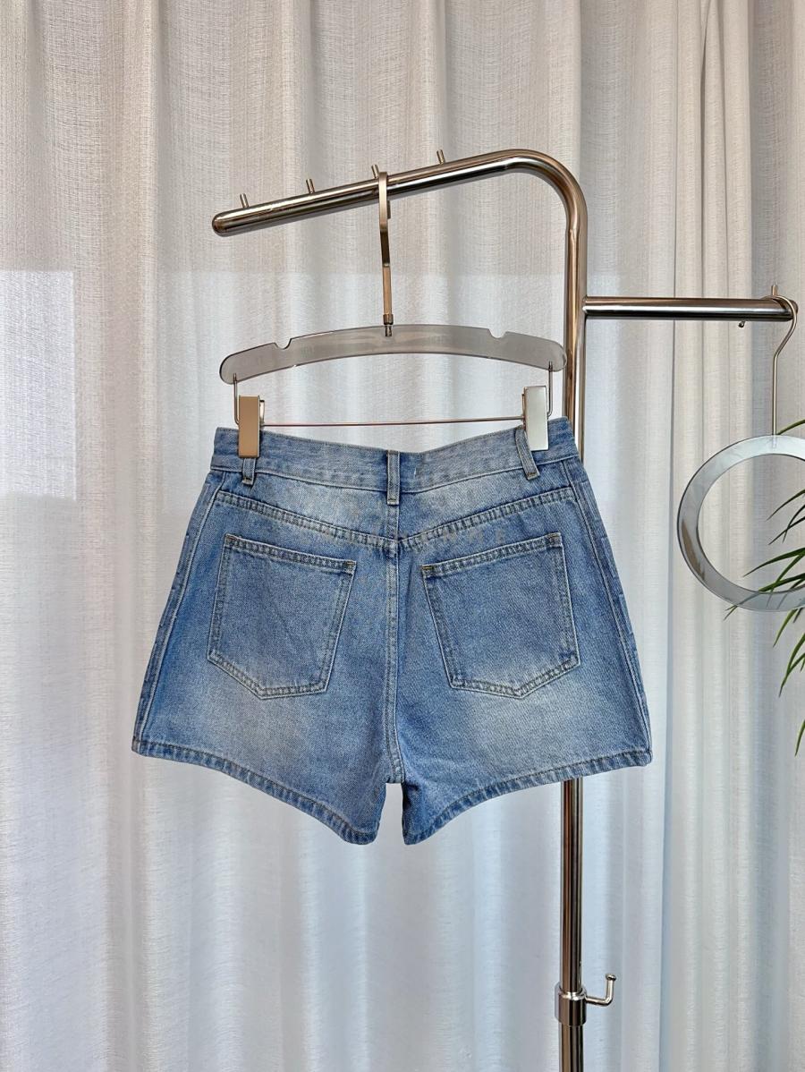 1740395261.2334INqUbgMSMc12 196 8.jpg