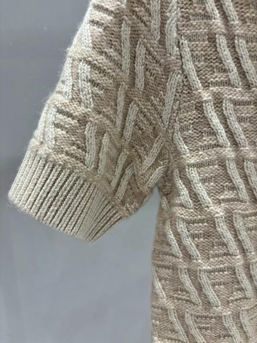 1740395517.9646plJjwJGNex29 296 4.jpg