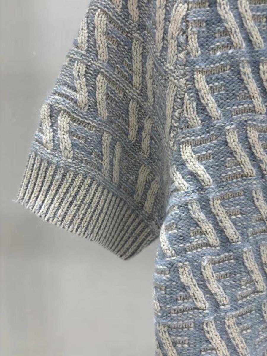 1740395559.2651AIoFgXNbpx30 296 5.jpg