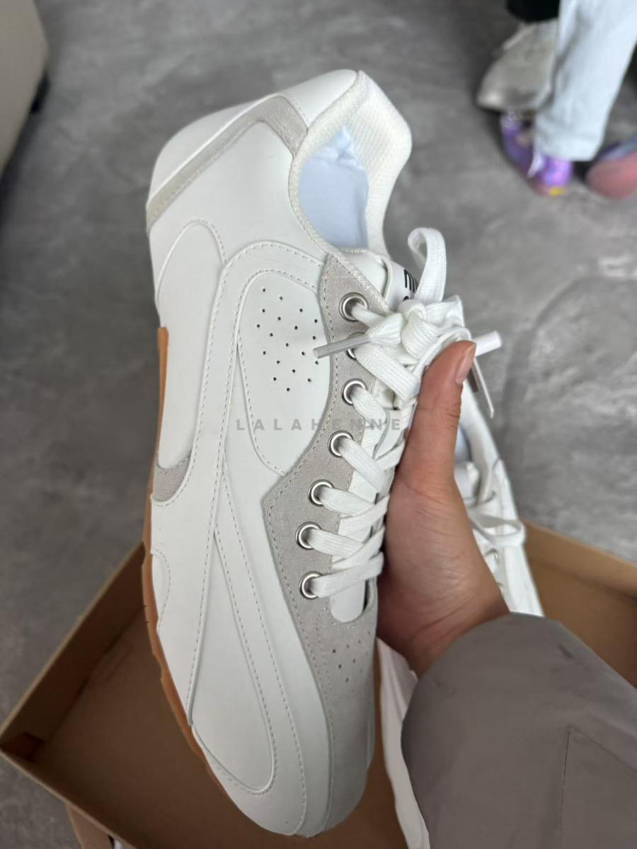 1740447769.6477ZdwdlfpBbb  X  530   7.jpg