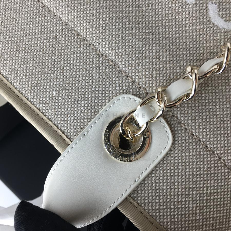 1740637614.545EdkcNKcKMA   5.jpg