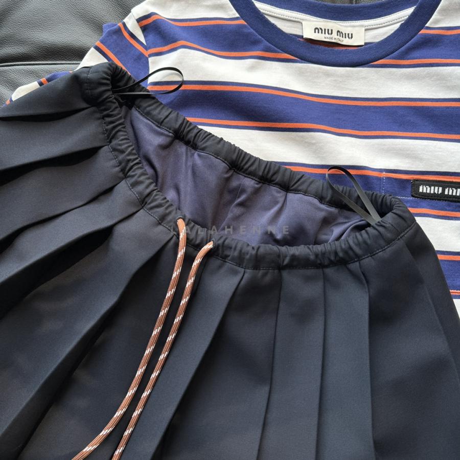 1740730435.9906WvlRvnmcqn3 256 9.jpg