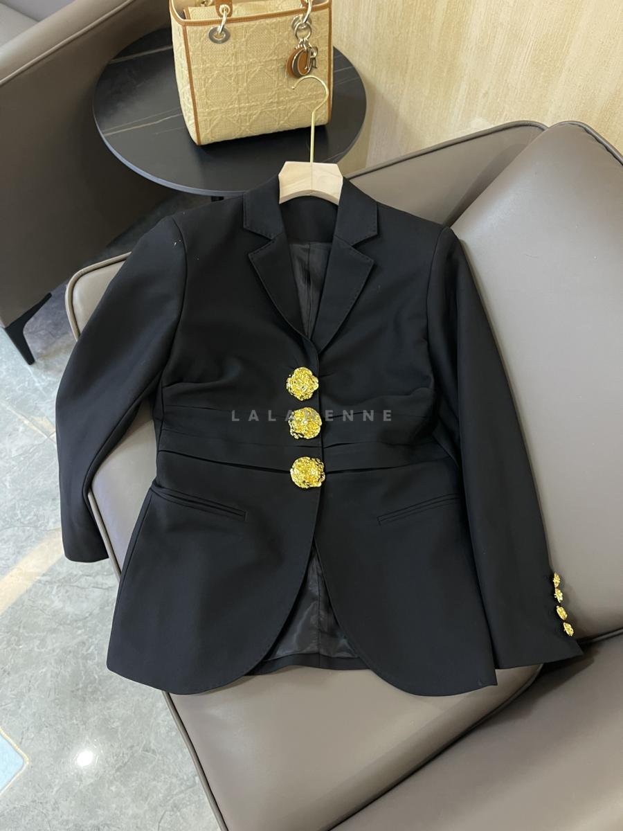 1741093542.8961HakhfaGCJM25 366 3.jpg