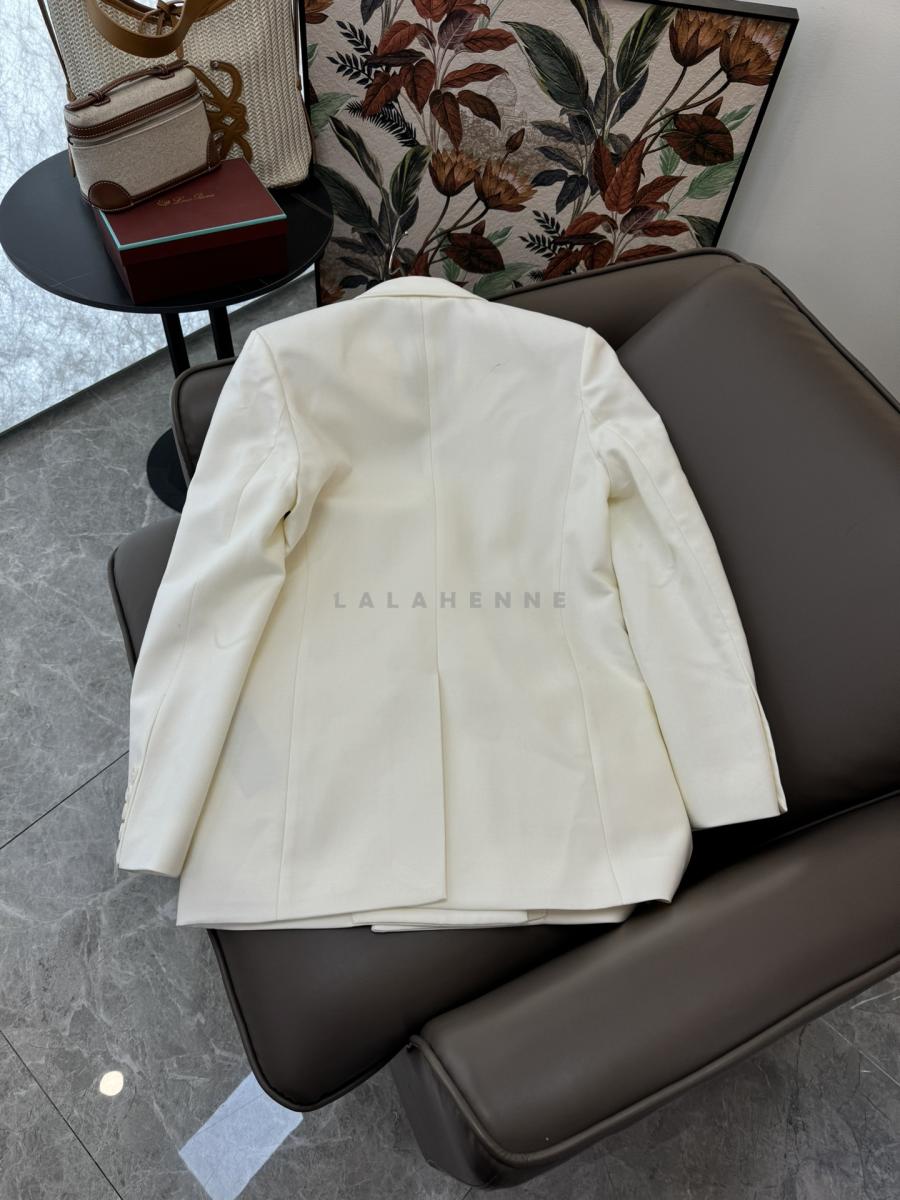 1741093631.965tMayUpTfIQ27 396 3.jpg