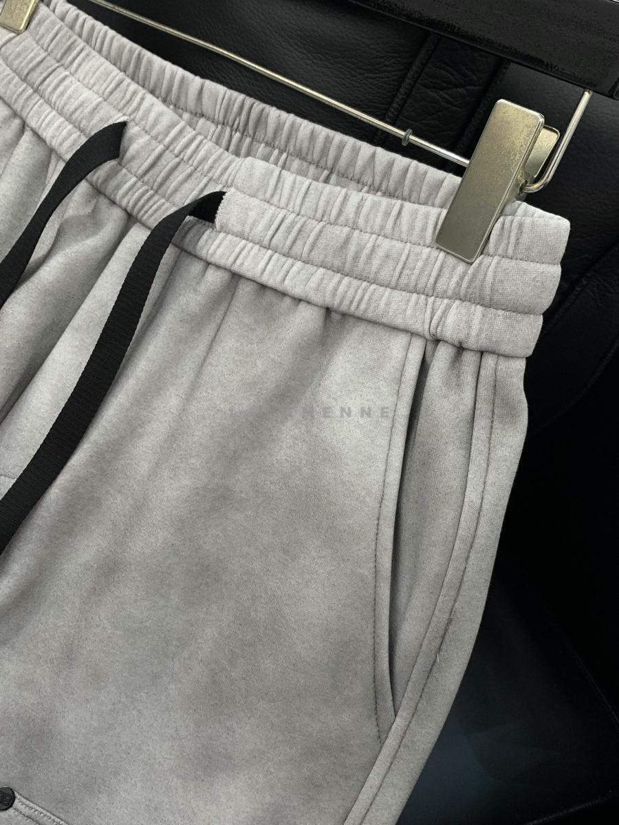 1741701658.0979kxlFSEaBpi1 256 2.jpg