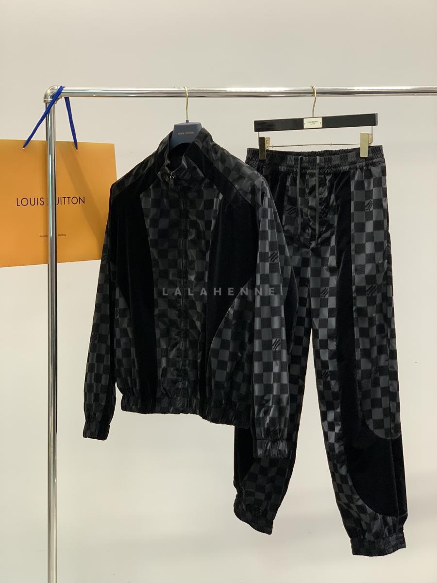 1741704232.8818FiecbDJrde4 316 6.jpg