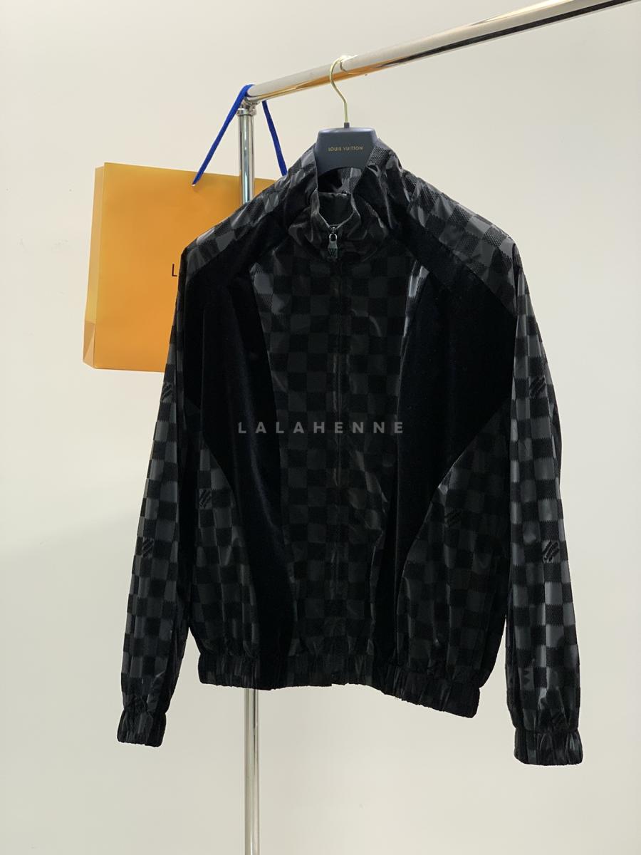 1741704489.1425oVKNDGKzYx2 366 1.jpg