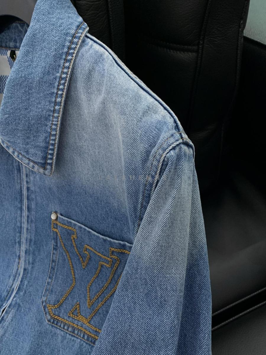 1741704532.4554bXtSFOHZst3 376 7.jpg