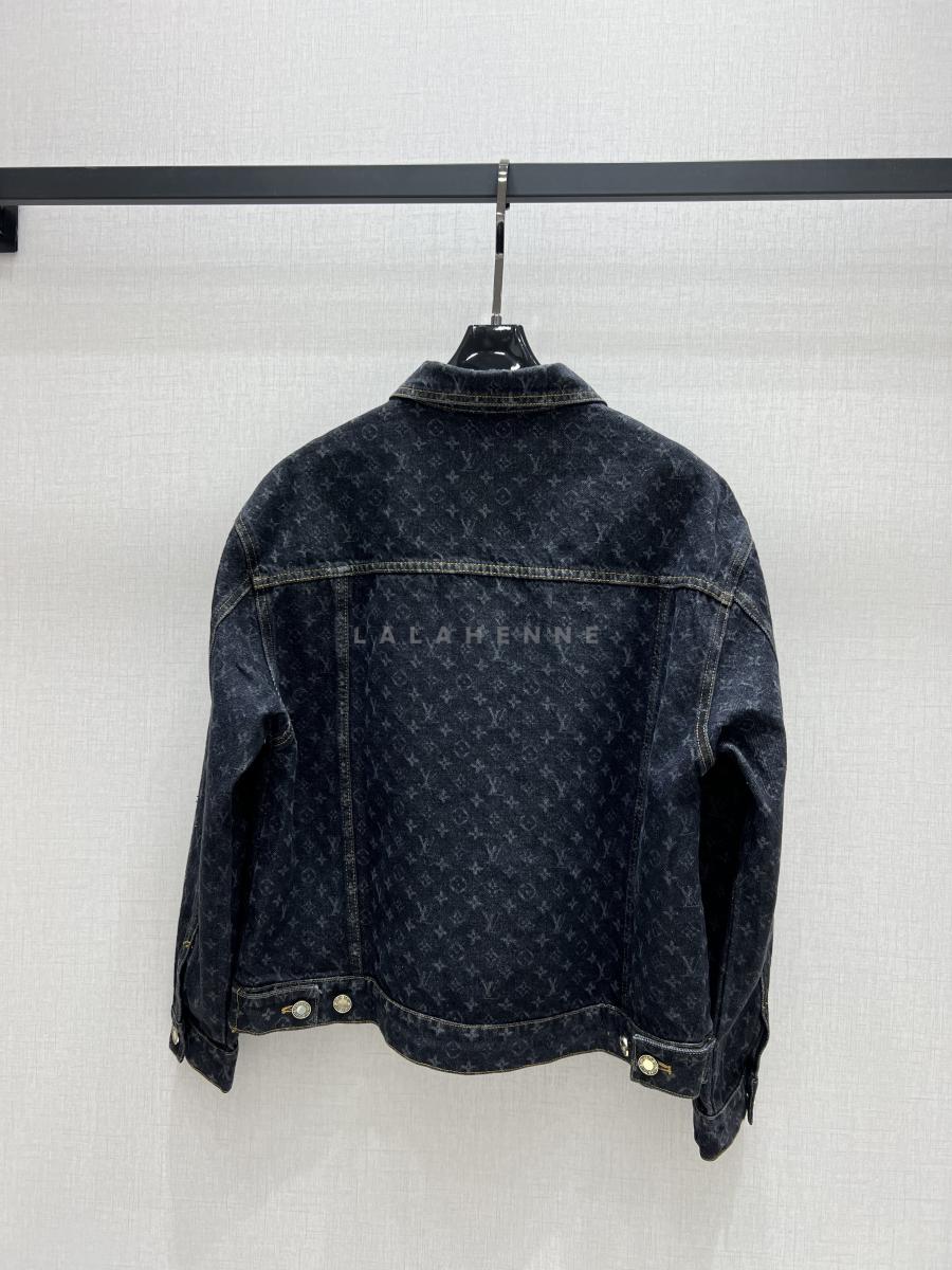 1741704588.2355RKgswMozVd8 326 8.jpg