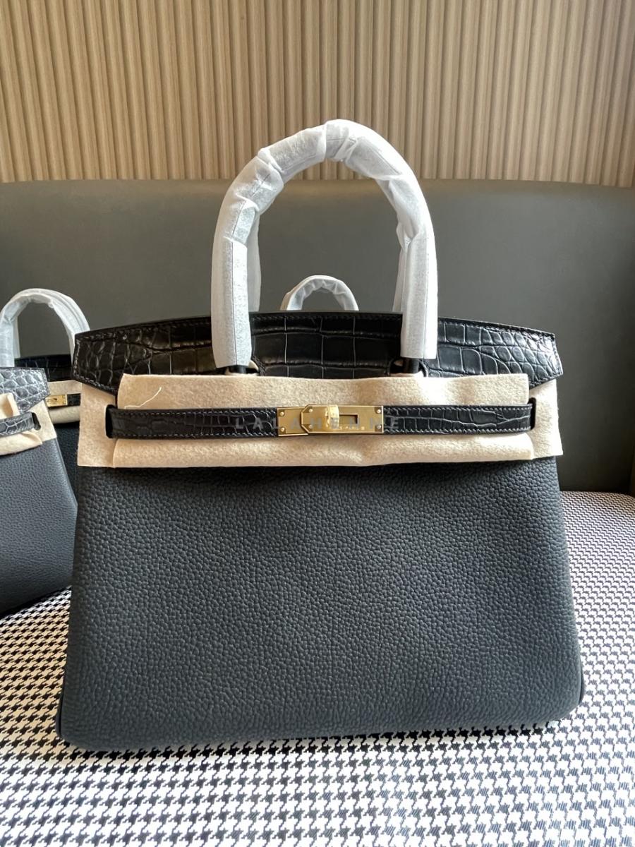 1744048200.9292DNVNkUXAAk4.1 1.jpg