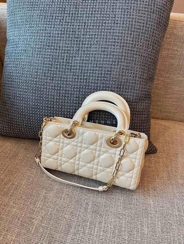 1750836001.6994OUIseagXuP1 DM_20250625161924_005.jpg