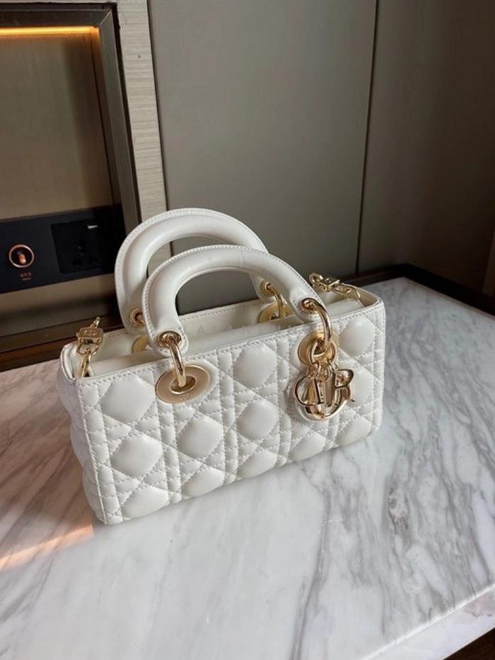 1750836001.7347wGyZTxdyDV1 DM_20250625161924_006.jpg