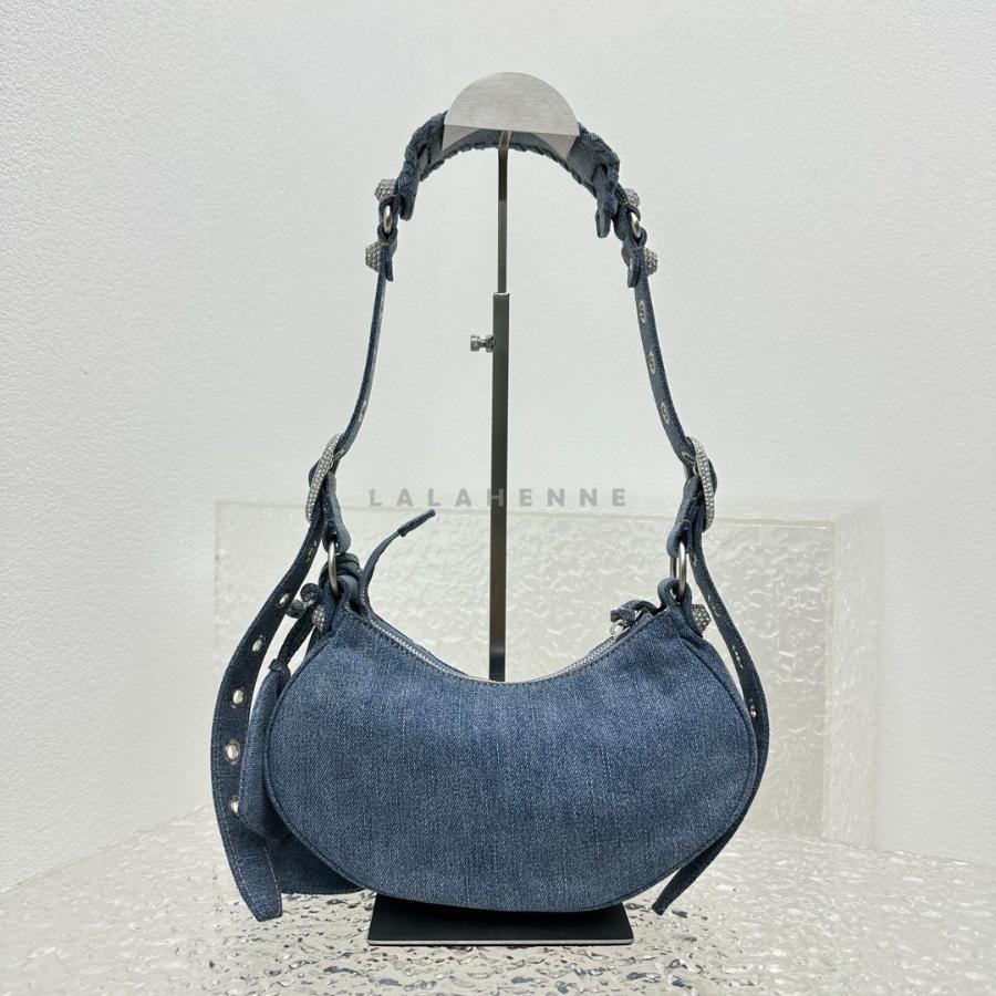 1753029124.967gVBdBrwiZM0 3.jpg