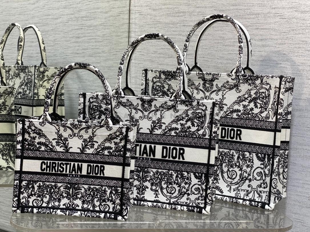 1771919820.5684uggaUHgKni1 2.jpg