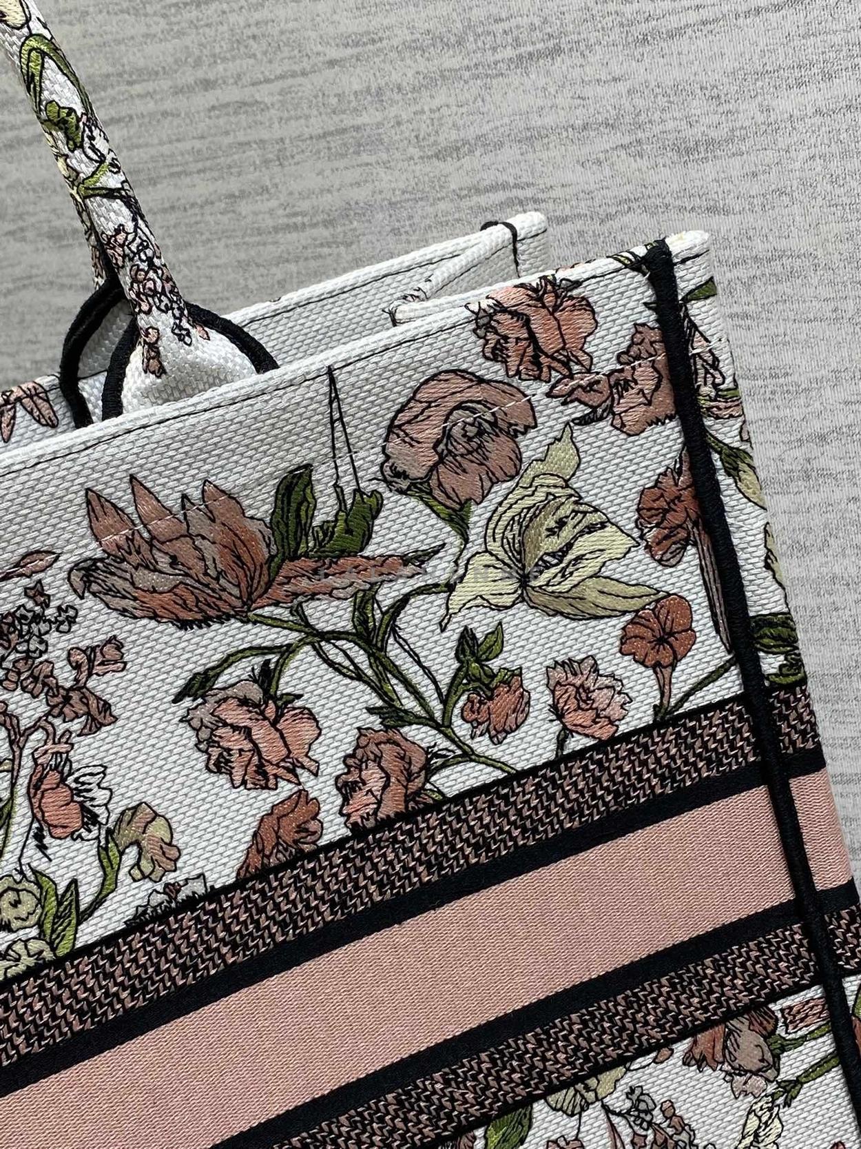 1771920810.0114EWHcgDEMMV3 9.jpg