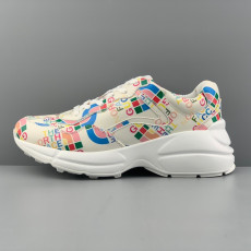 구찌X노스페이스 라이톤 스니커즈 남녀공용