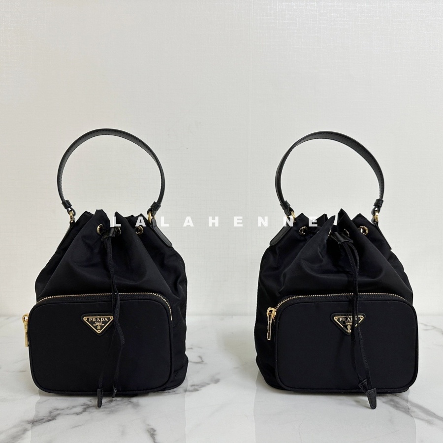 프라다 나일론 버킷백 (하이엔드급)
