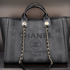 샤넬 도빌백 미듐 39cm 블랙