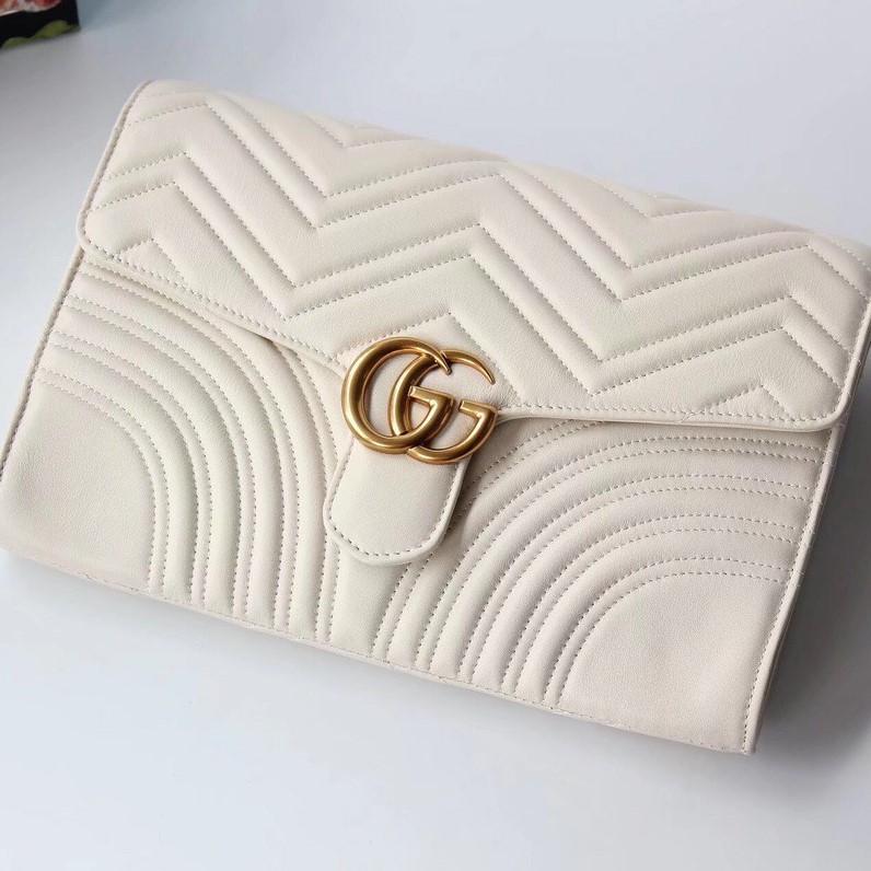 구찌 마몬트 마틀라세 클러치 30cm