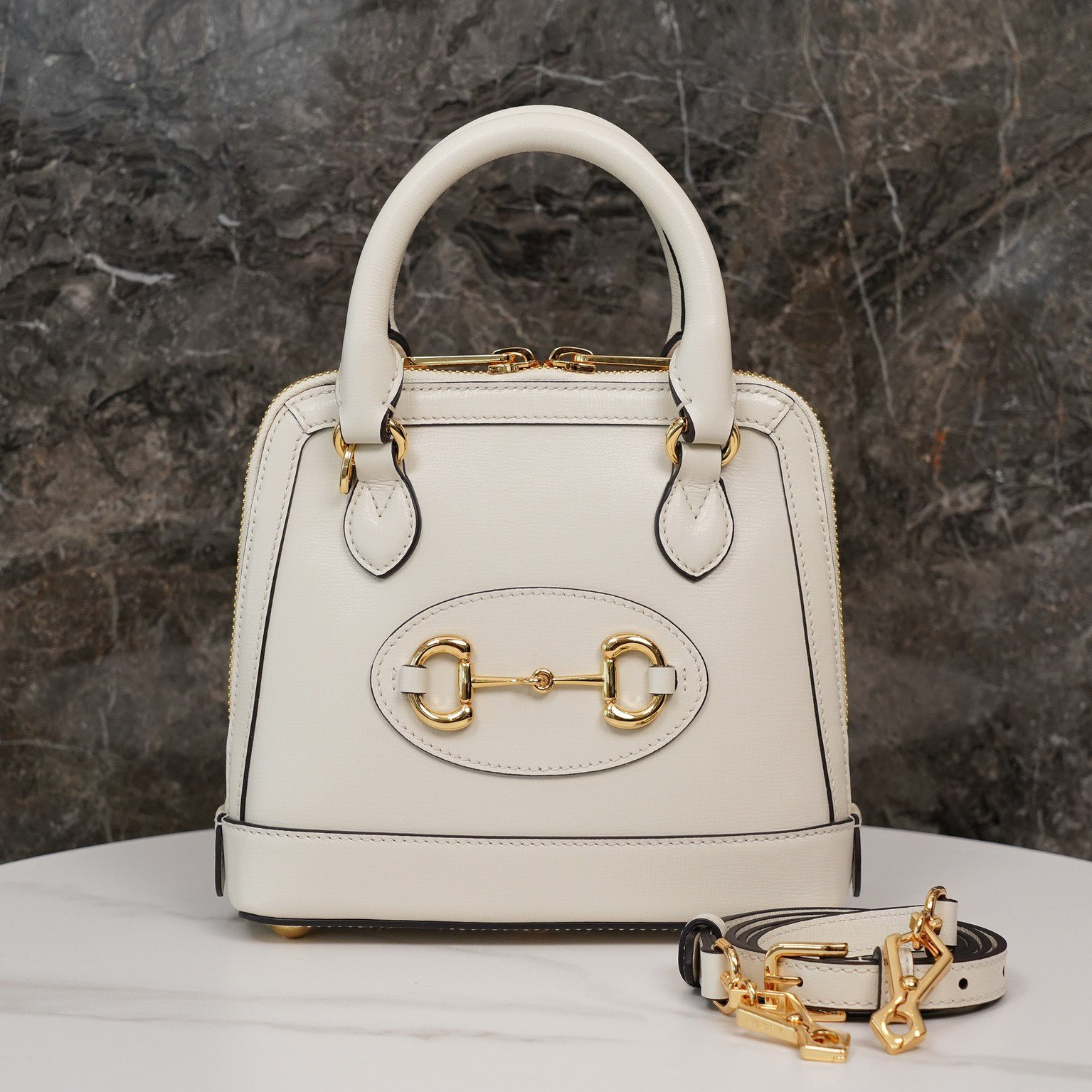 구찌 홀스빗 토트백 스몰 레더 20cm