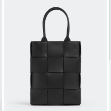 보테가베네타 카세트 백 22cm