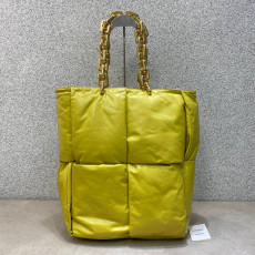 보테가베네타 체인 토트백 30cm