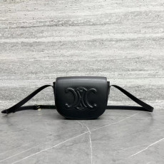 셀린느 폴코 퀴르 트리오페 숄더백 18.5cm