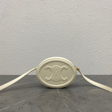 셀린느 크로스바디 오버 펄스 16cm