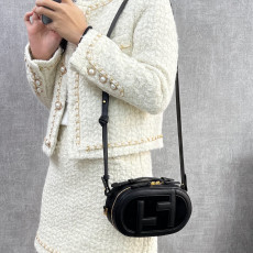 펜디 오’락 미니 카메라 케이스 21cm