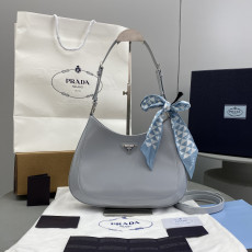 프라다 클레오 브러시드 호보백 미듐 30cm