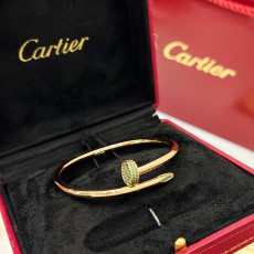 까르띠에 저스트앵끌루 못팔찌