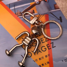 루이비통 Mr.네일 백참 & 키홀더