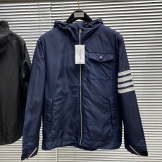 톰브라운 바람막이