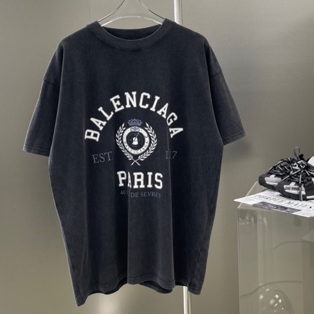 발렌시아가 반팔티