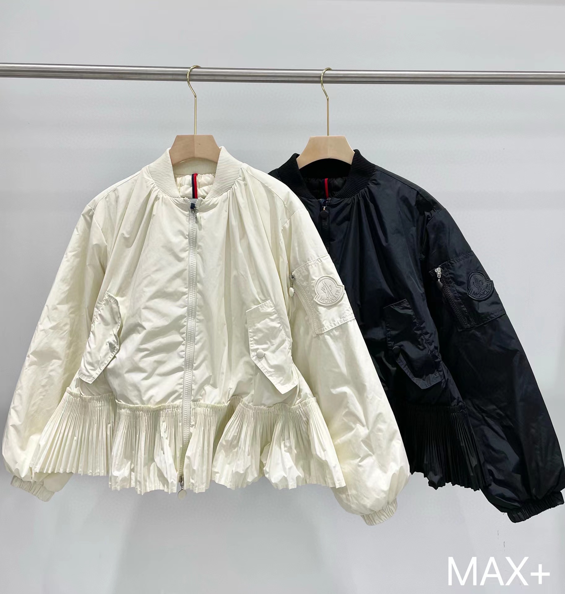 몽클레어 미락 바람막이 블랙, 화이트