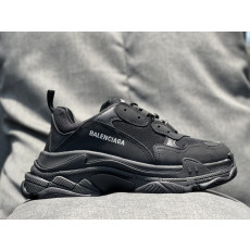 발렌시아가 트리플S 남녀공용