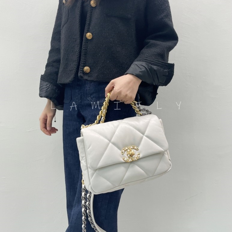 샤넬 19백 램스킨 아이보리 스몰, 미듐 (국내배송)