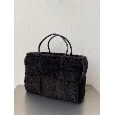 보테가베네타 아르코 토트백 미듐