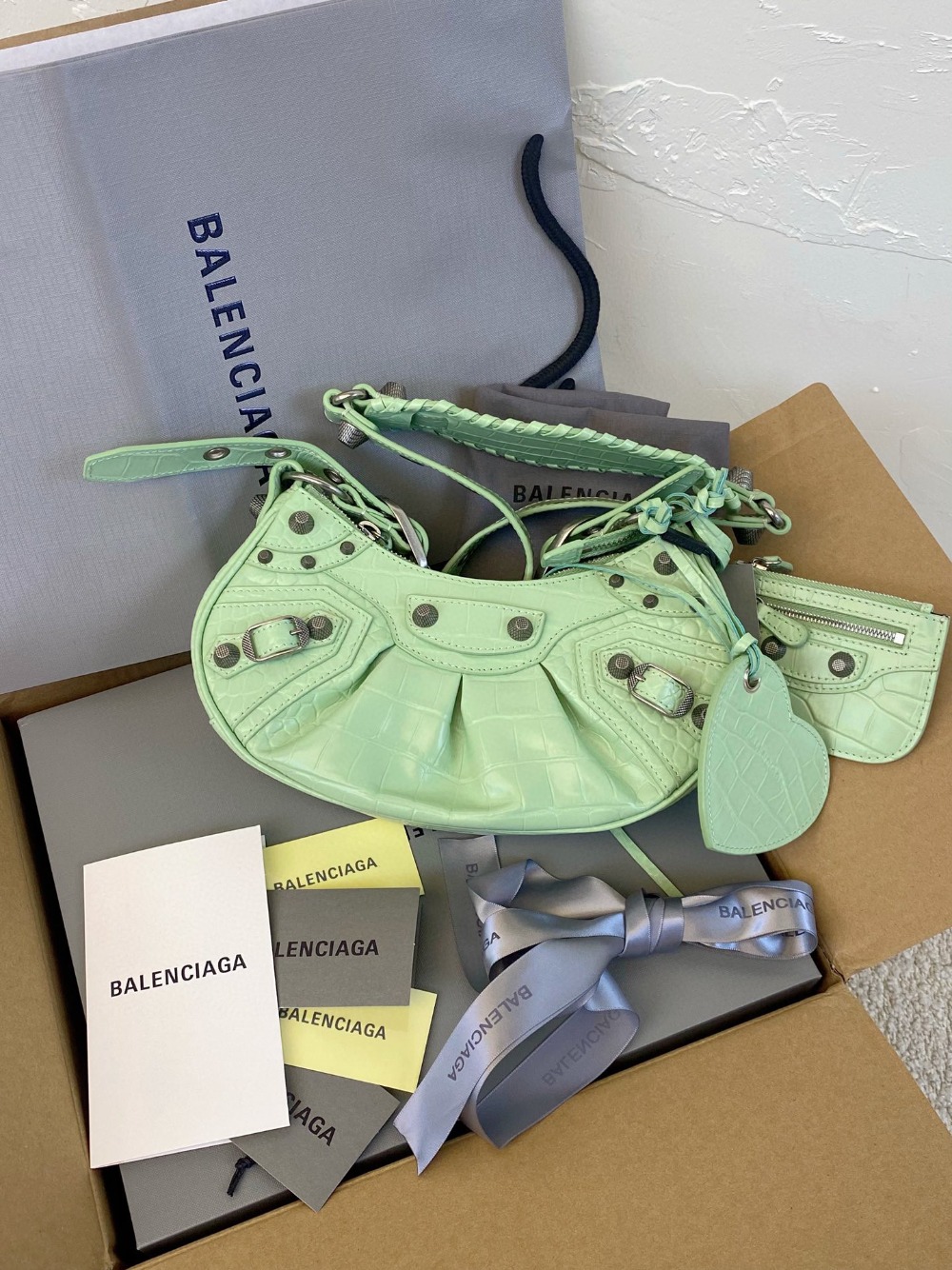 발렌시아가 르카골 Balenciaga LE CAGOLE XS 숄더백 671309