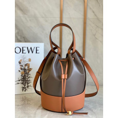 로에베 Loewe 버킷 백 31CM