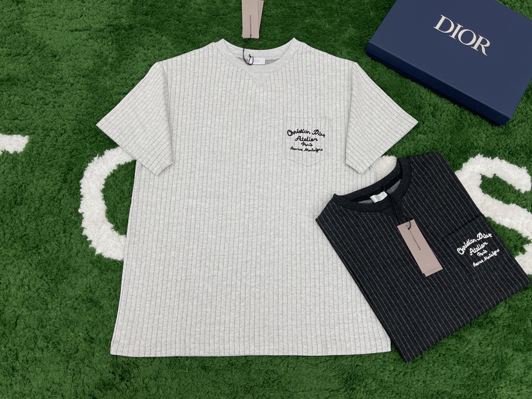 디올 아뜰리에 반팔 티셔츠