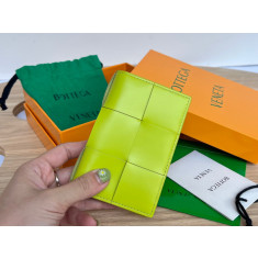 보테가베네타 카드지갑