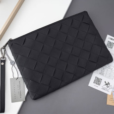 보테가베네타 카세트 클러치백 블랙 31cm (국내배송)