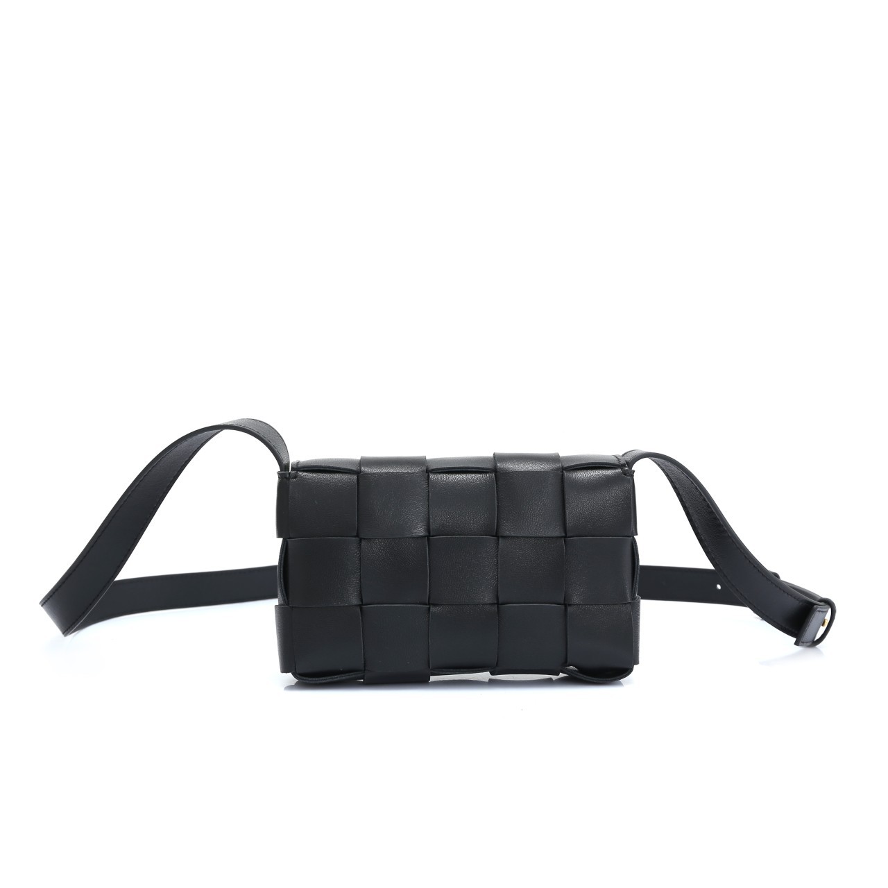 보테가베네타 카세트백 램스킨 신형 (국내배송)