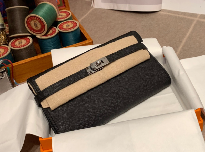 에르메스 켈리 장지갑 앱송