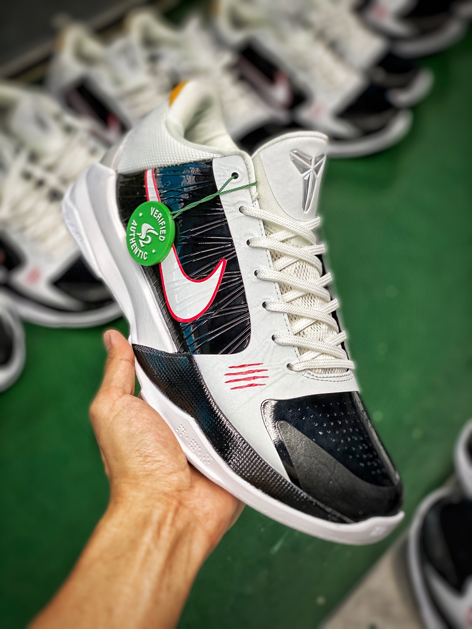 S2 나이키 코비 5 프로트로 알터네이트 브루스 리 CD4991-101