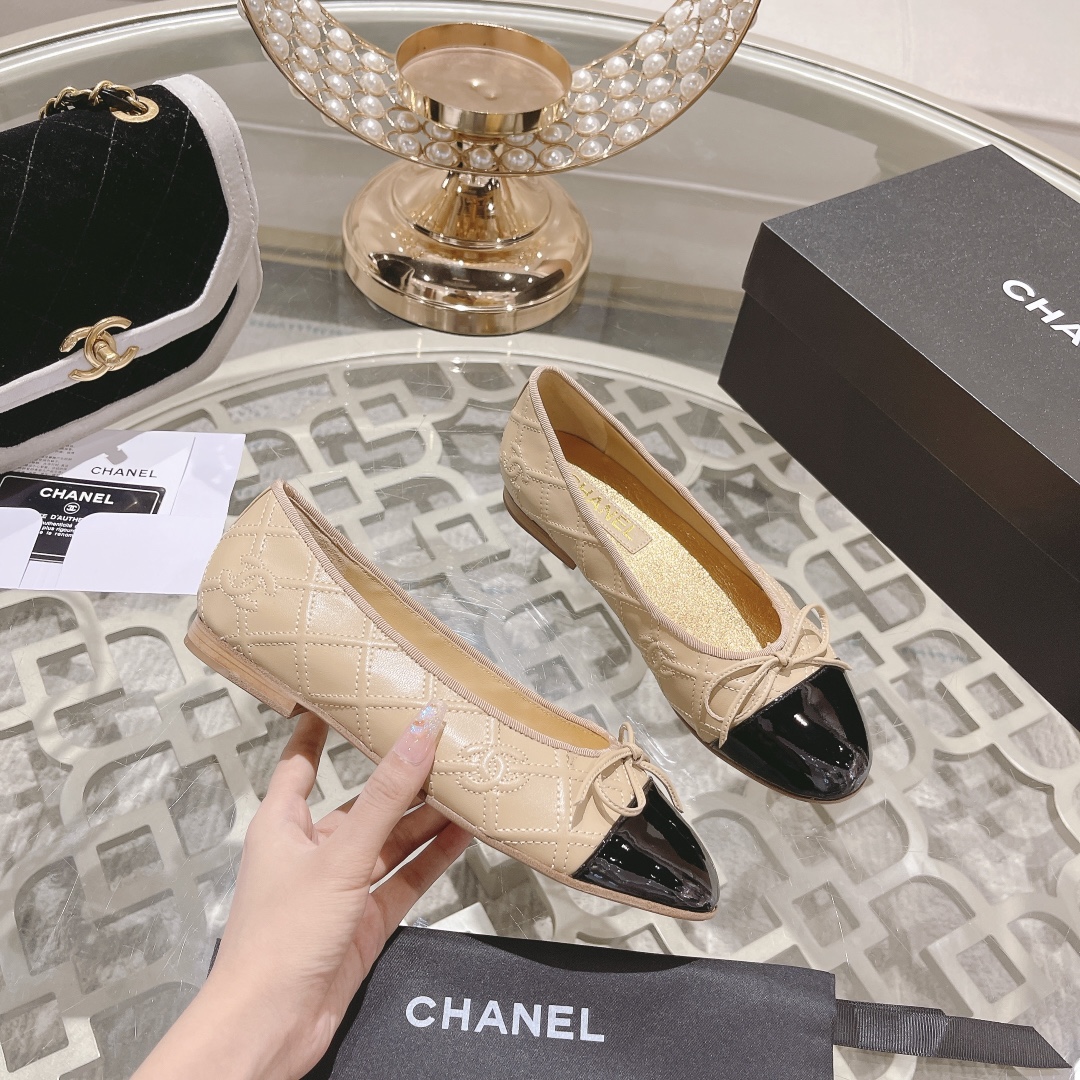 샤넬 발레리나 플랫슈즈