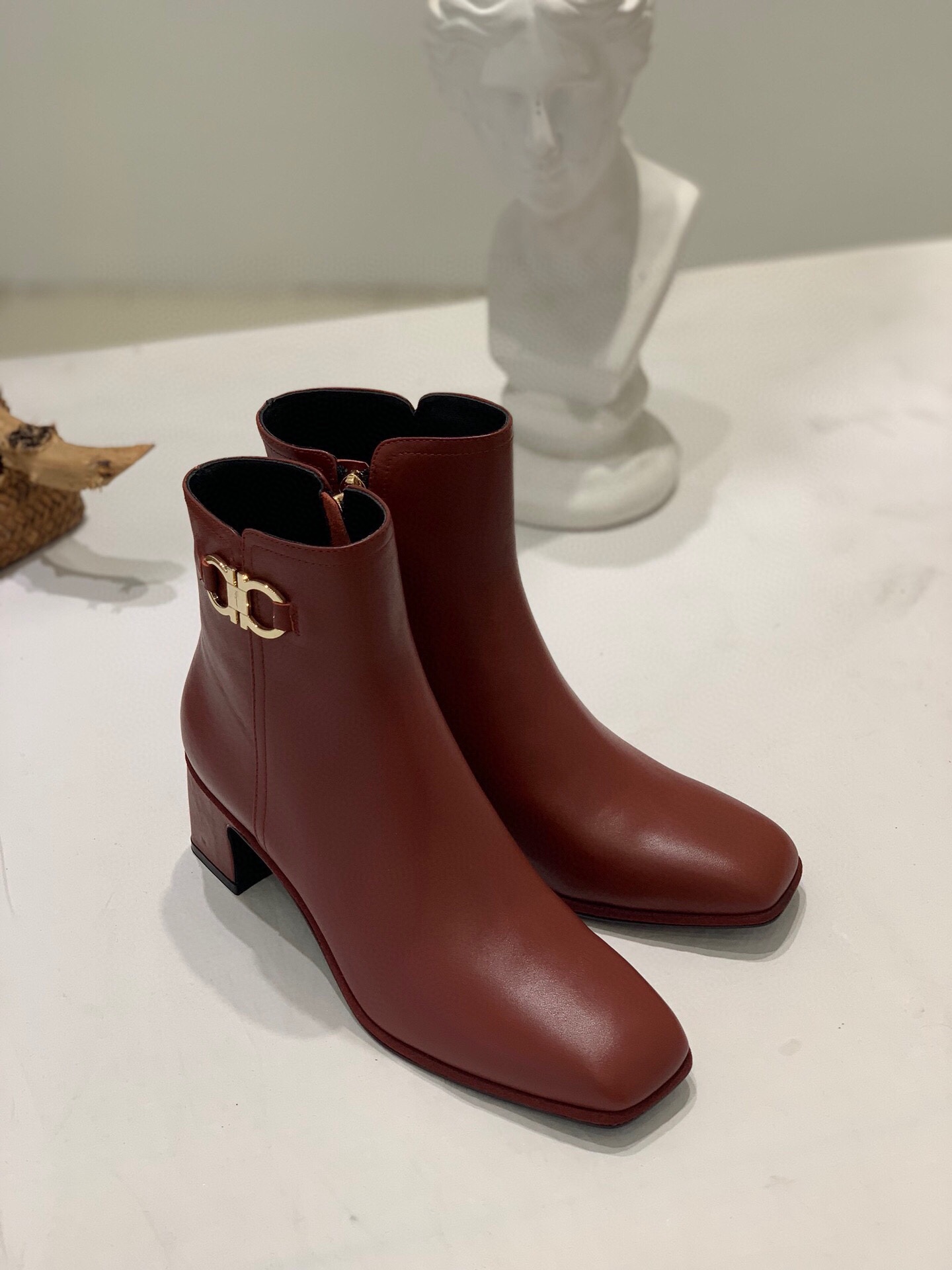 페라가모 페레가모 앵클부츠 5cm